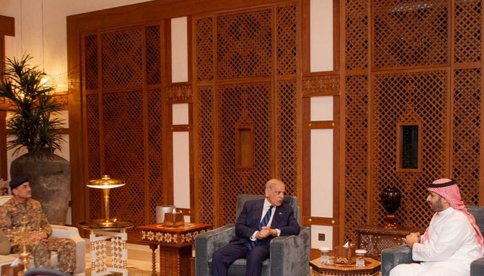 429944_2501244_updates