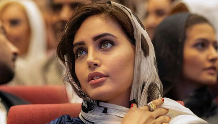 Iranian actress Alnaz Shakir